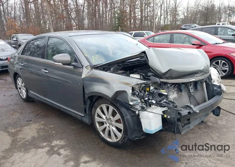 2011 Toyota Avalon Limited z USA, uszkodzony, nr VIN 4T1BK3DB5BU403933